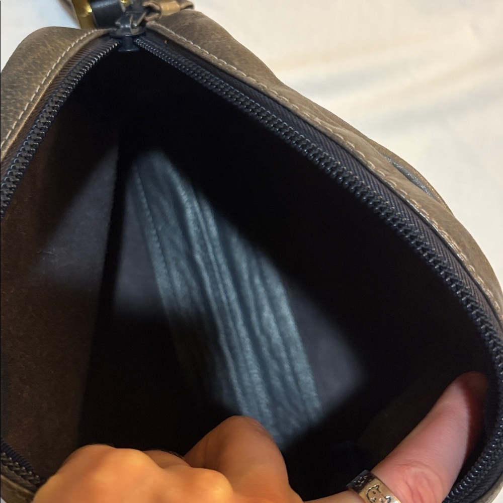 Loewe Brown Leather shoulder Bag - Picture 5 of 12